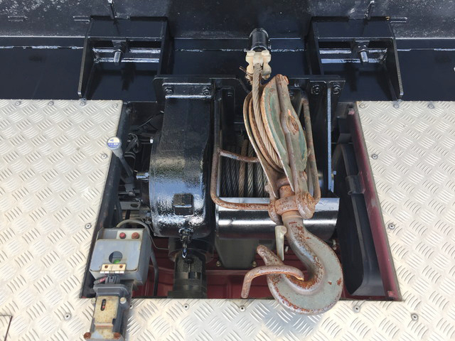 三菱ふそうスーパーグレートセルフローダー大型（10t）[写真12]