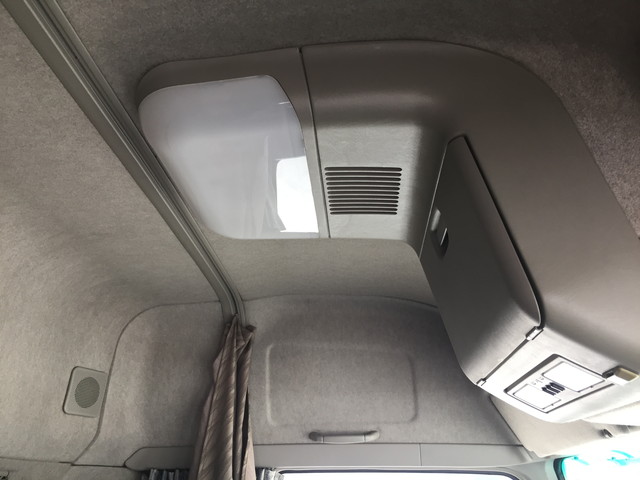 三菱ふそうスーパーグレートセルフローダー大型（10t）[写真29]