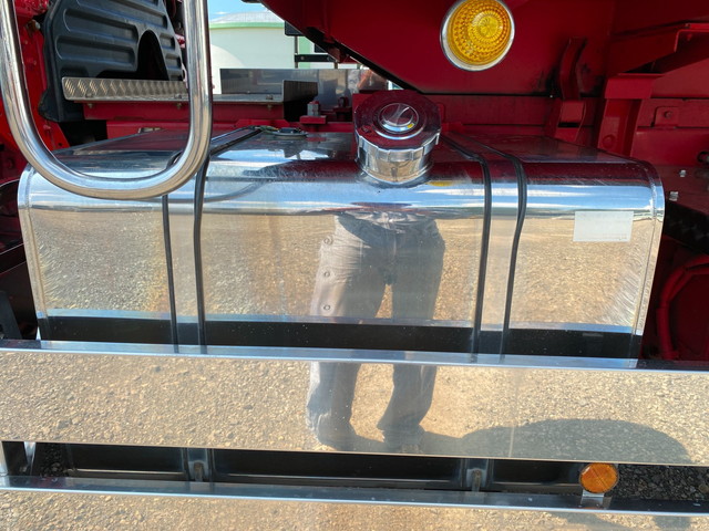 日野プロフィアダンプ大型（10t）[写真15]