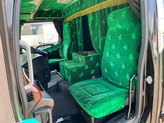 日野プロフィアダンプ大型（10t）[写真26]