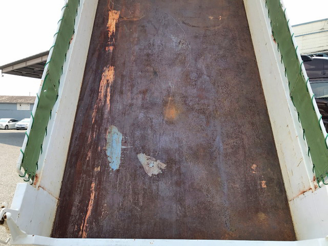 いすゞエルフダンプ小型（2t・3t）[写真15]