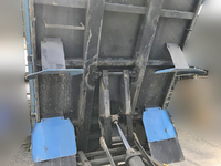 いすゞエルフダンプ小型（2t・3t）[写真14]