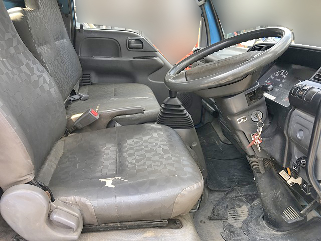 いすゞエルフダンプ小型（2t・3t）[写真22]