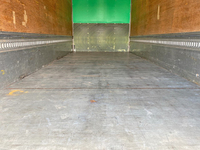 いすゞフォワードアルミウイング中型（4t）[写真10]