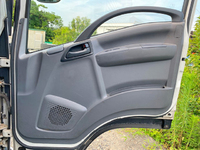 いすゞフォワードアルミウイング中型（4t）[写真27]