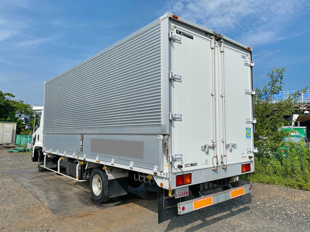 いすゞフォワードアルミウイング中型（4t）[写真04]