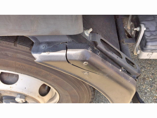 いすゞフォワードクレーン4段中型（4t）[写真27]