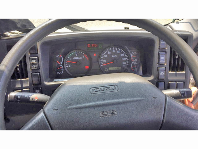 いすゞフォワードクレーン4段中型（4t）[写真32]