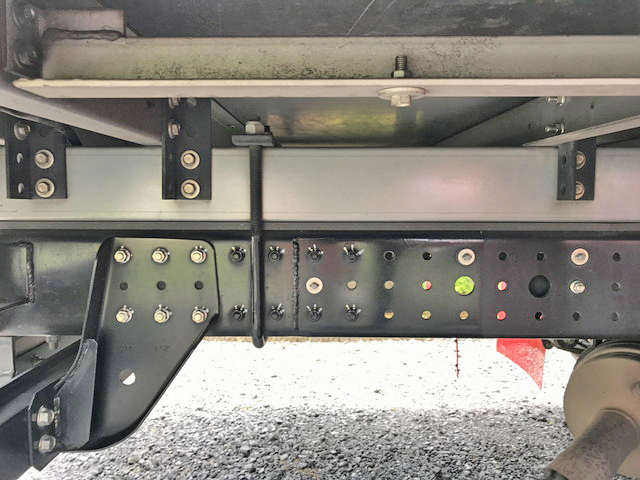 三菱ふそうキャンター冷凍車（冷蔵車）小型（2t・3t）[写真21]