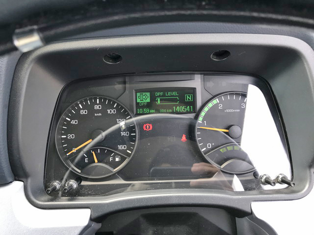 三菱ふそうキャンター冷凍車（冷蔵車）小型（2t・3t）[写真29]