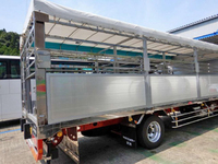 三菱ふそうファイター家畜運搬車増トン（6t・8t）[写真05]