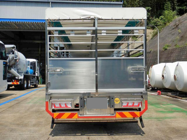 三菱ふそうファイター家畜運搬車増トン（6t・8t）[写真07]
