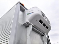 日野レンジャー冷蔵冷凍ウイング中型（4t）[写真10]