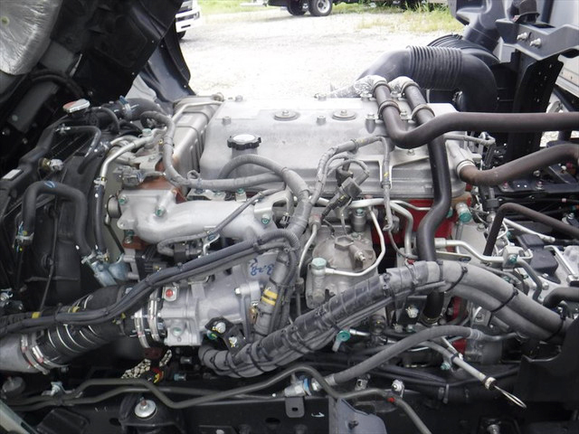 日野レンジャー冷蔵冷凍ウイング中型（4t）[写真25]