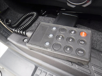 日野レンジャー冷蔵冷凍ウイング中型（4t）[写真32]