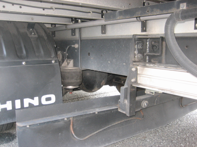 日野レンジャーアルミウイング中型（4t）[写真13]