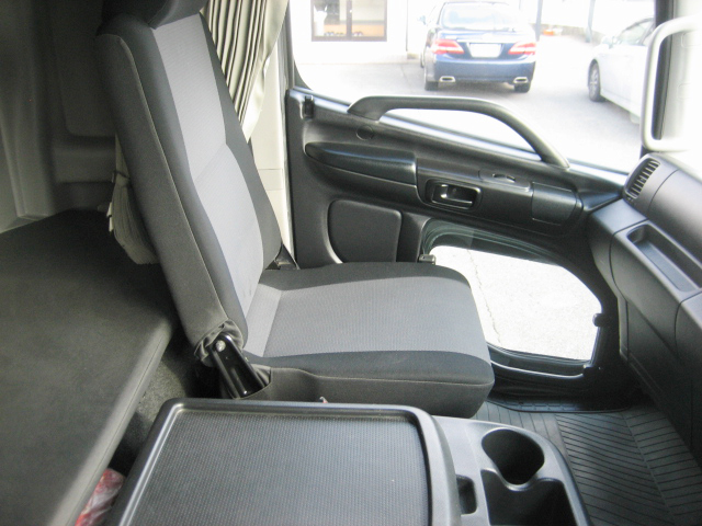 日野レンジャーアルミウイング中型（4t）[写真19]