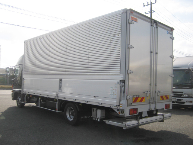 日野レンジャーアルミウイング中型（4t）[写真02]