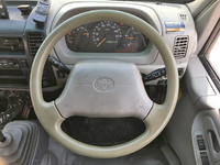 トヨタトヨエースクレーン6段小型（2t・3t）[写真35]