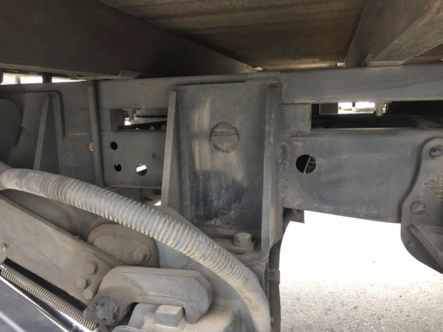 いすゞエルフアルミブロック小型（2t・3t）[写真24]