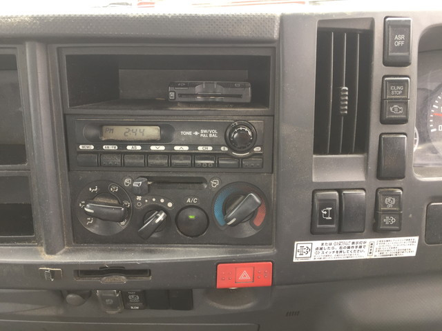 いすゞエルフアルミブロック小型（2t・3t）[写真35]