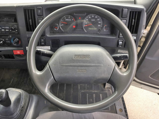 いすゞエルフアルミブロック小型（2t・3t）[写真36]