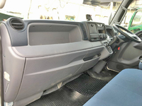 三菱ふそうキャンターアルミウイング小型（2t・3t）[写真32]