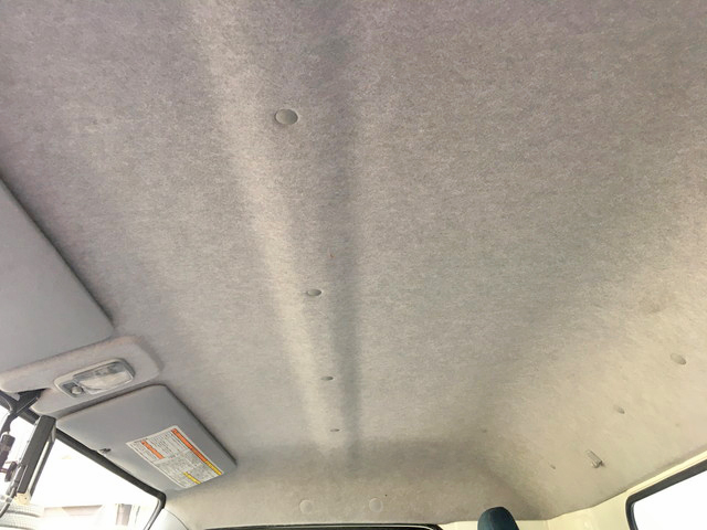 三菱ふそうキャンターアルミウイング小型（2t・3t）[写真33]