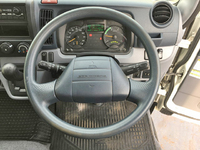 三菱ふそうキャンターアルミウイング小型（2t・3t）[写真36]