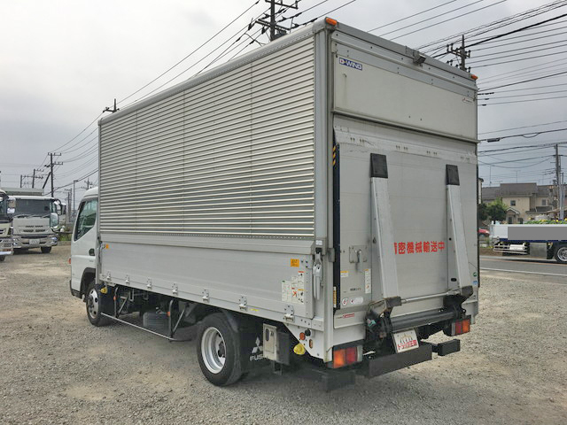 三菱ふそうキャンターアルミウイング小型（2t・3t）[写真04]