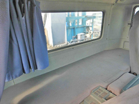 UDトラックスコンドルクレーン5段増トン（6t・8t）[写真20]