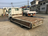 日野デュトロ平ボディ小型（2t・3t）[写真12]