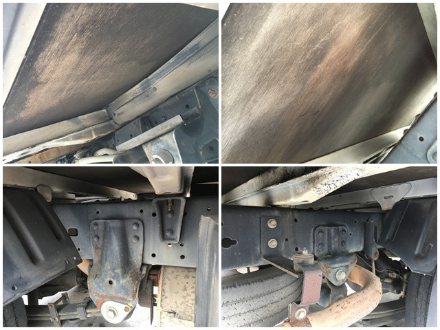 日野デュトロ平ボディ小型（2t・3t）[写真20]