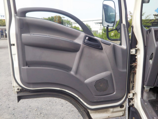 いすゞエルフセーフティローダー小型（2t・3t）[写真30]