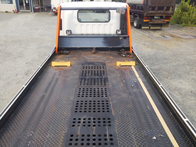 いすゞエルフセーフティローダー小型（2t・3t）[写真13]