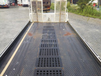 いすゞエルフセーフティローダー小型（2t・3t）[写真14]