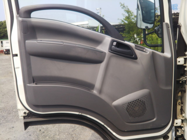 いすゞエルフセーフティローダー小型（2t・3t）[写真29]