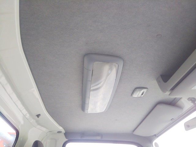 いすゞエルフセーフティローダー小型（2t・3t）[写真31]