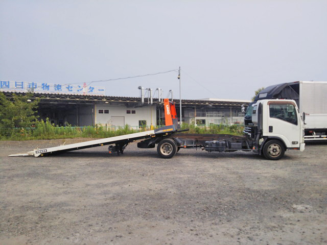 いすゞエルフセーフティローダー小型（2t・3t）[写真08]