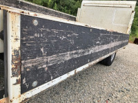 三菱ふそうキャンター平ボディ小型（2t・3t）[写真15]