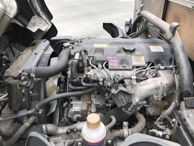 三菱ふそうキャンター平ボディ小型（2t・3t）[写真25]