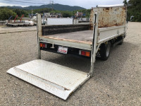 三菱ふそうキャンター平ボディ小型（2t・3t）[写真02]