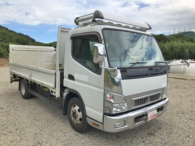 三菱ふそうキャンター平ボディ小型（2t・3t）[写真03]