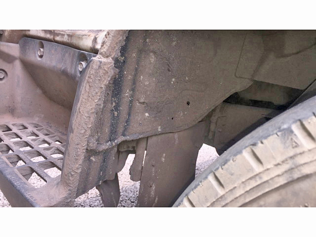 三菱ふそうキャンターガッツダブルキャブ（Wキャブ）小型（2t・3t）[写真13]