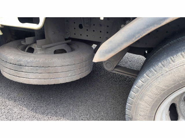 三菱ふそうキャンターガッツダブルキャブ（Wキャブ）小型（2t・3t）[写真14]