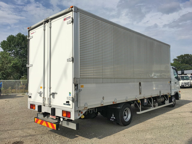 三菱ふそうファイターアルミウイング中型（4t）[写真02]