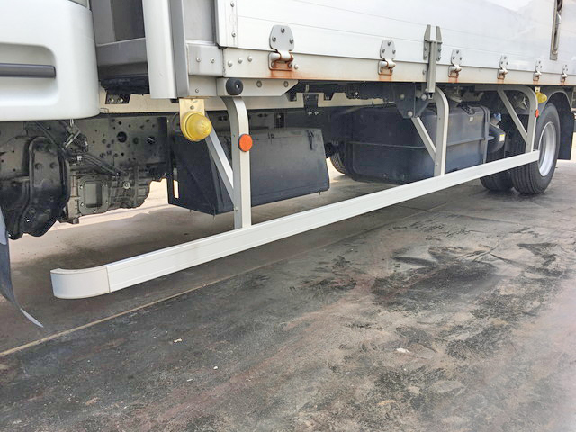 三菱ふそうファイターアルミウイング中型（4t）[写真24]