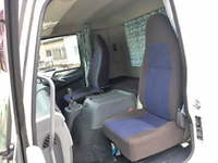 三菱ふそうファイターアルミウイング中型（4t）[写真33]