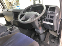 三菱ふそうファイターアルミウイング中型（4t）[写真35]