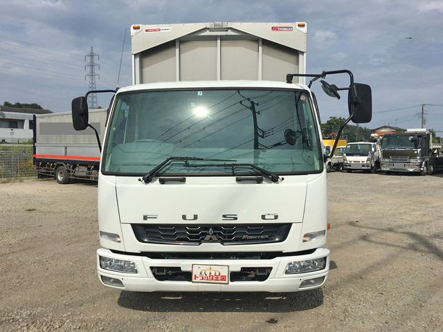 三菱ふそうファイターアルミウイング中型（4t）[写真08]